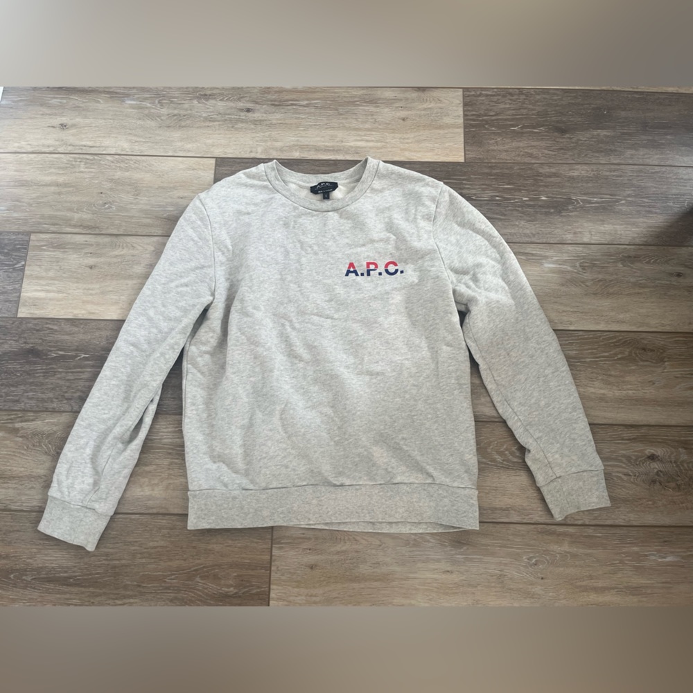 A.P.C. Men’s grey sweatshirt